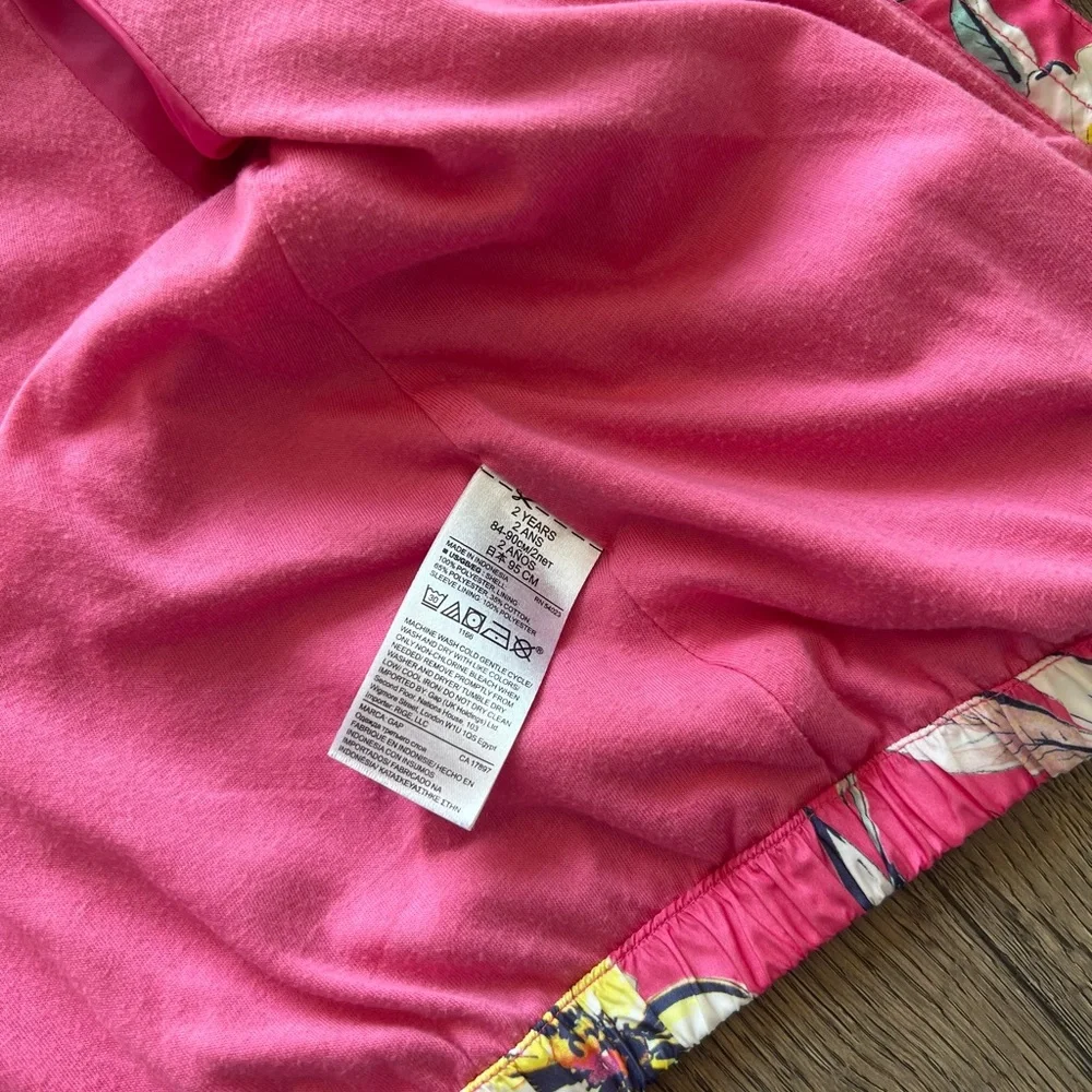 N/A gap pink